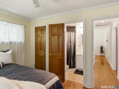 26 Grandview Terrace Essex CT 06426
