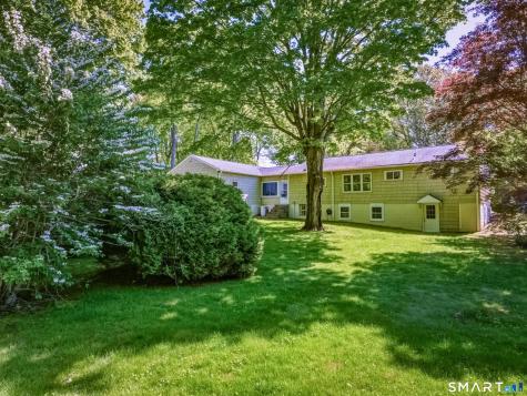 26 Grandview Terrace Essex CT 06426