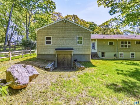26 Grandview Terrace Essex CT 06426