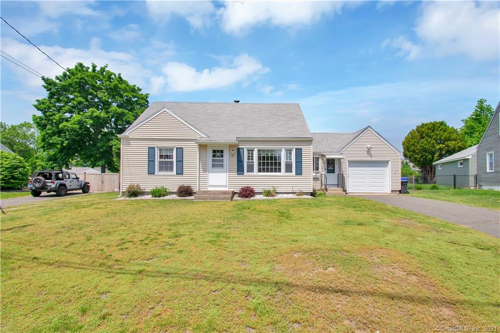 19 Freemont Road Enfield CT 06082