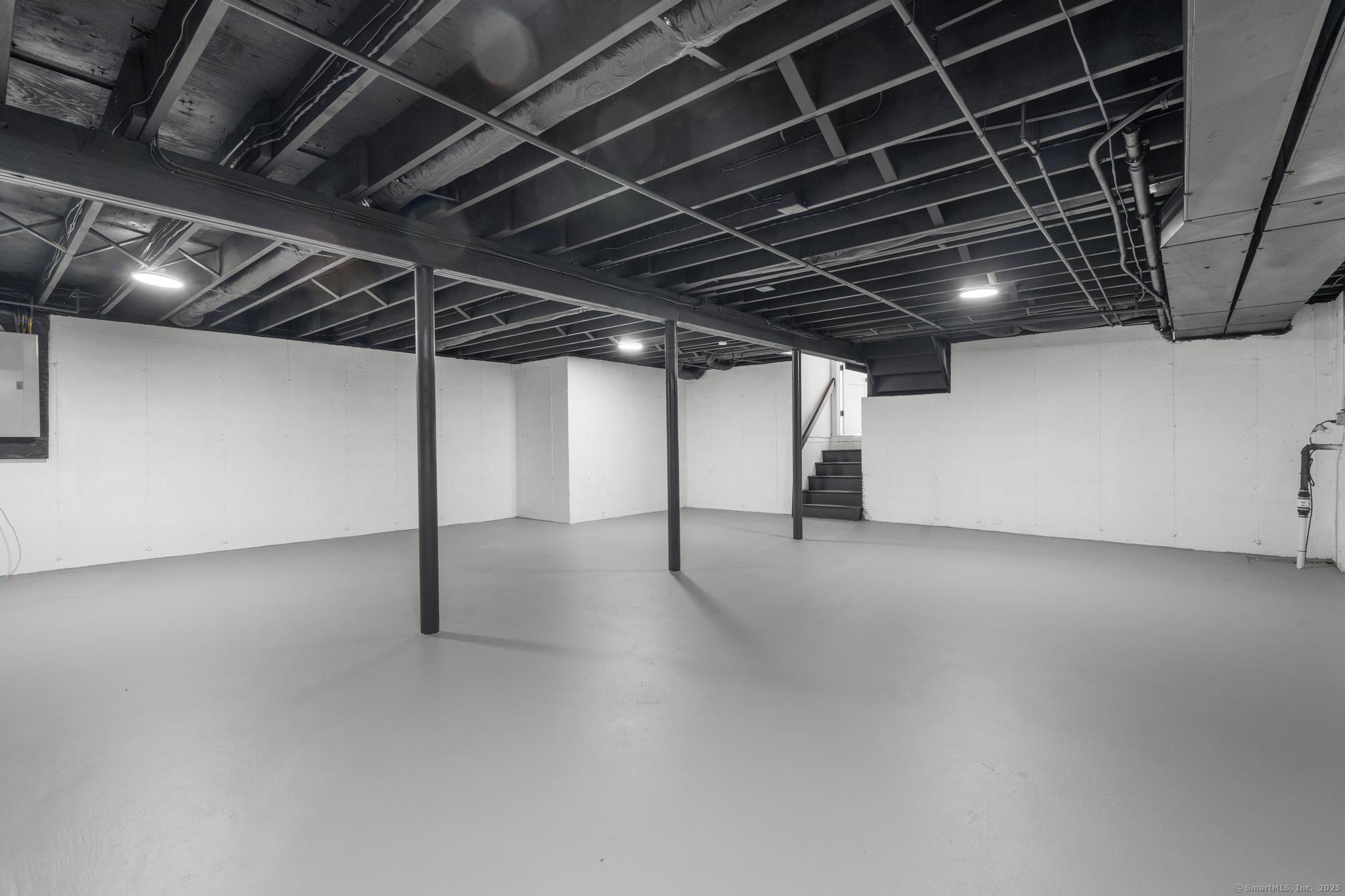 10 Hosmer Drive West Hartford CT 06117