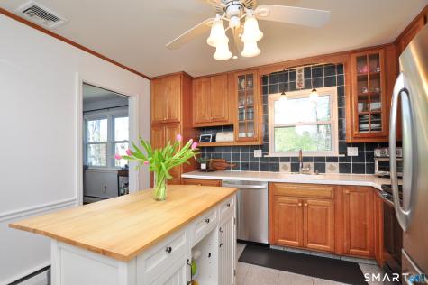12 Lyman Road West Hartford CT 06117