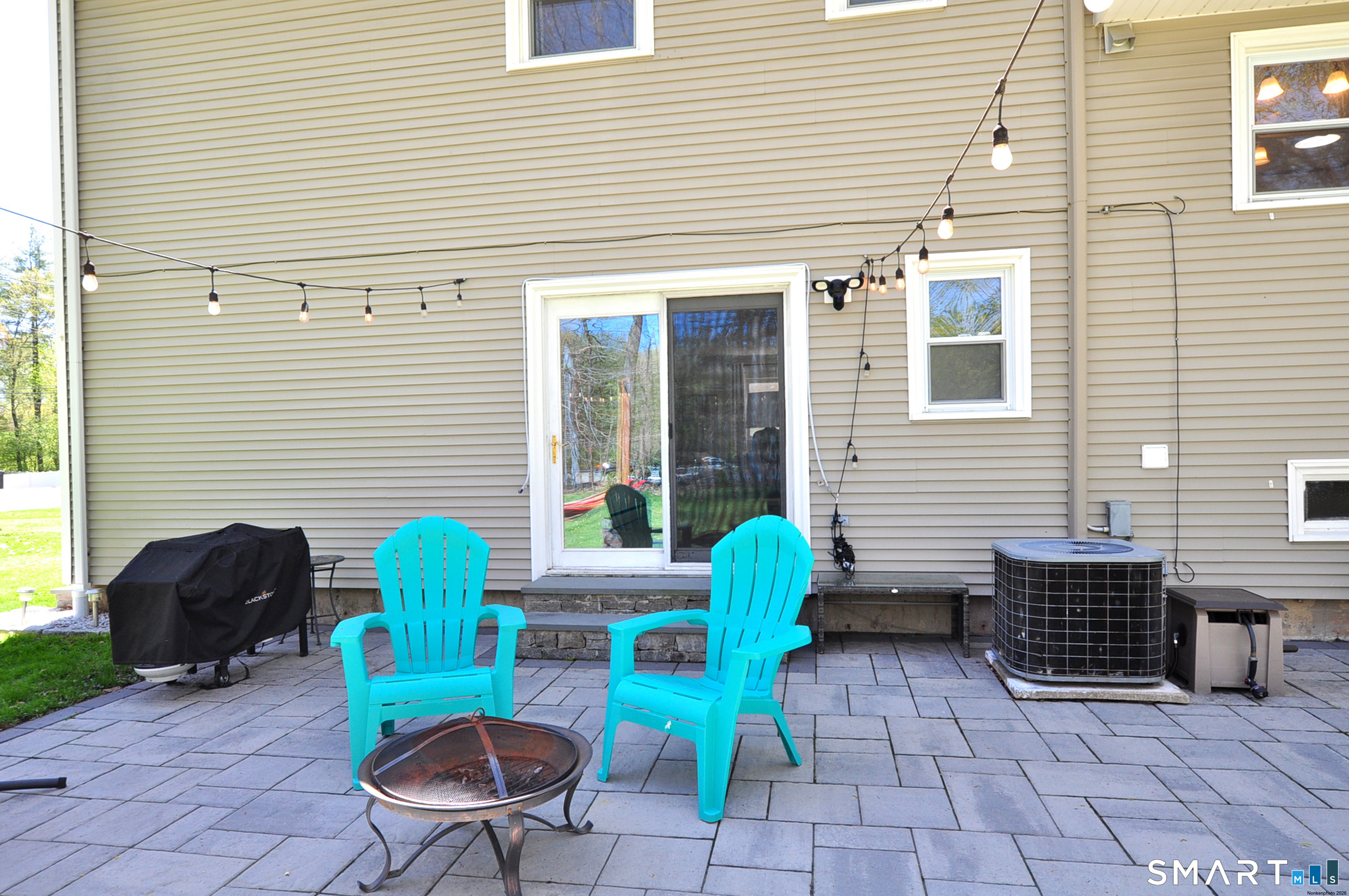 12 Lyman Road West Hartford CT 06117