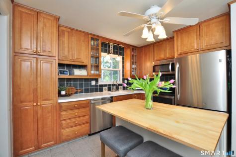12 Lyman Road West Hartford CT 06117