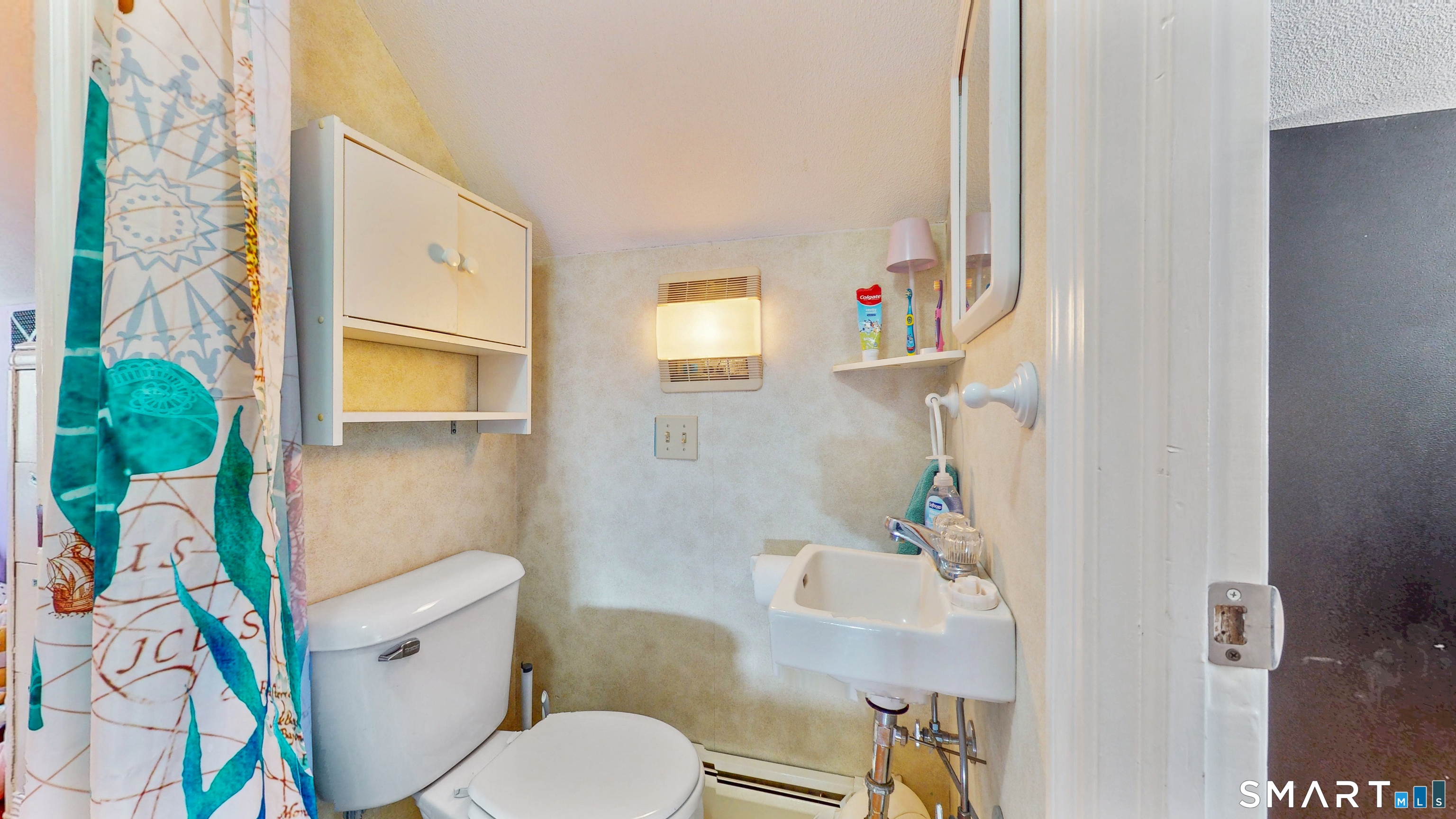 38 Eastgate Lane Enfield CT 06082