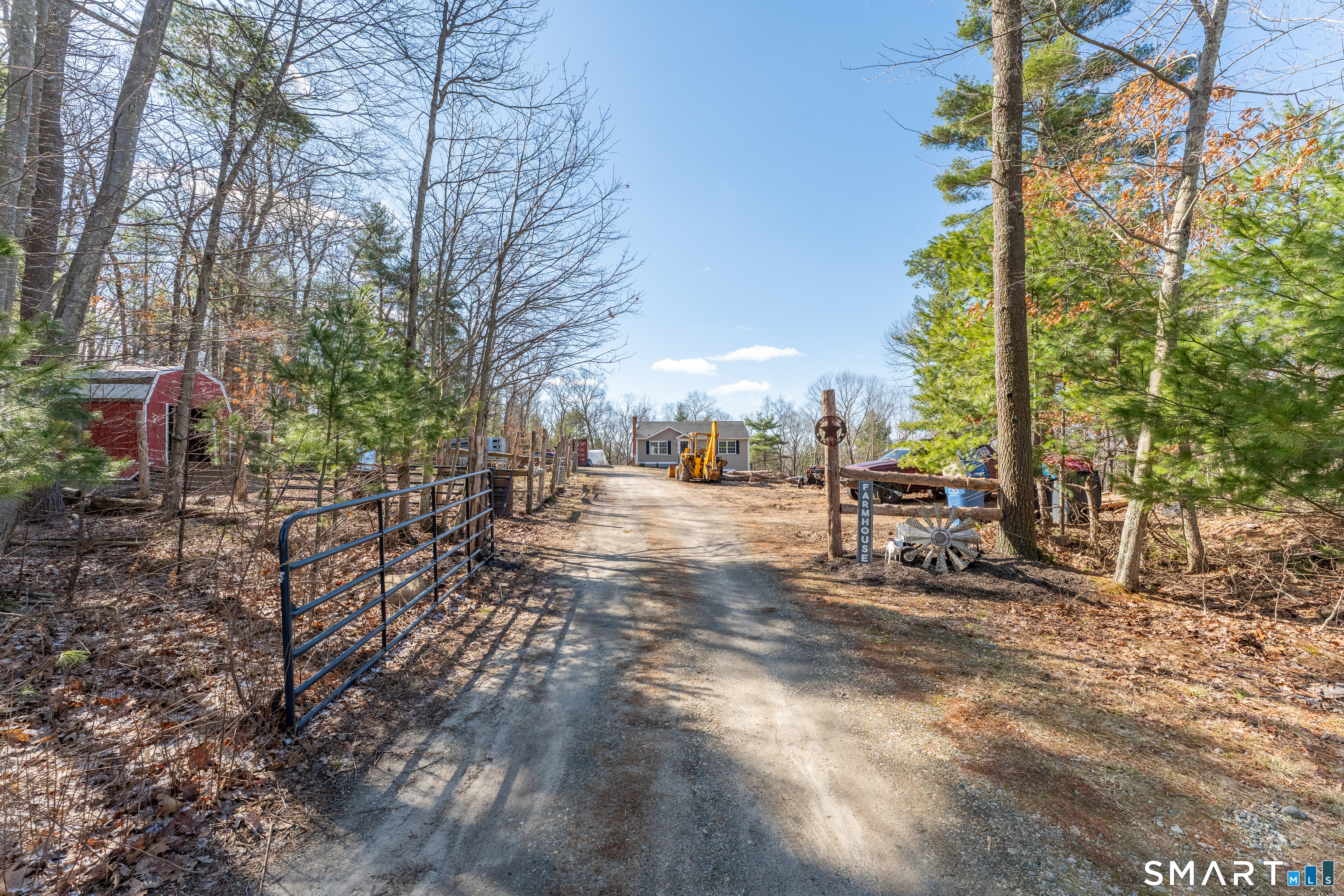 523 Danielle Way Killingly CT 06241