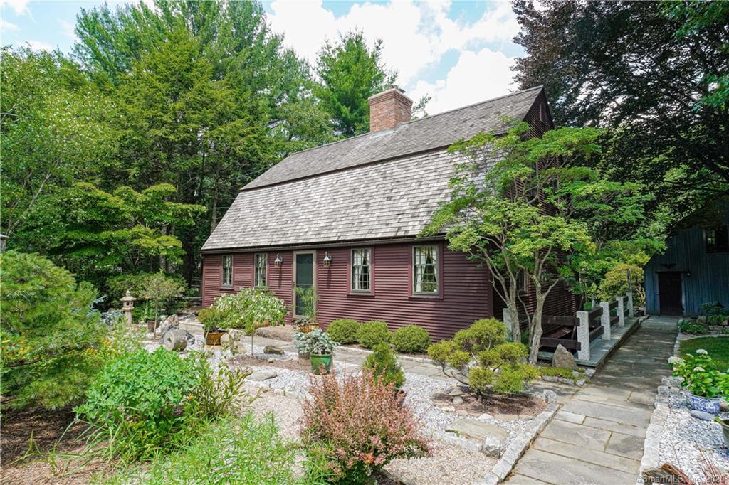 2 Village Lane Burlington CT 06013