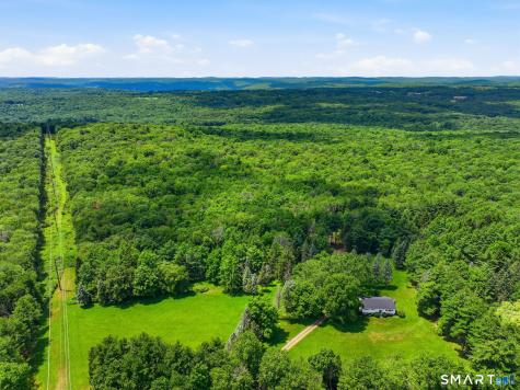 385 Cotton Hill Road New Hartford CT 06057