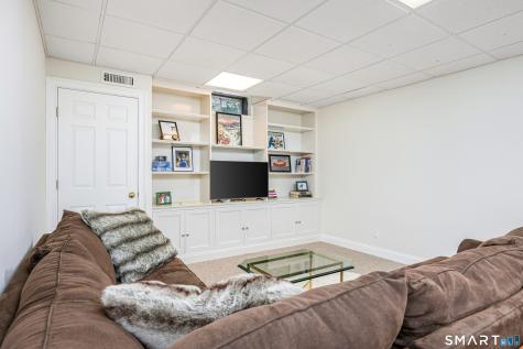 43 Phillips Lane Darien CT 06820