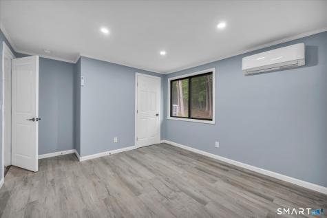 19 Smithfield Avenue Meriden CT 06451