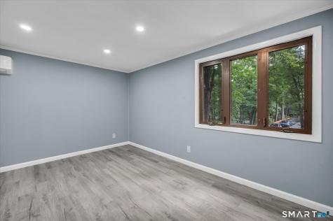 19 Smithfield Avenue Meriden CT 06451