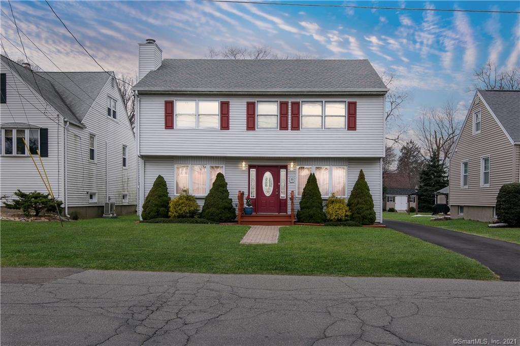 35 Rosedale Terrace Stratford CT 06614