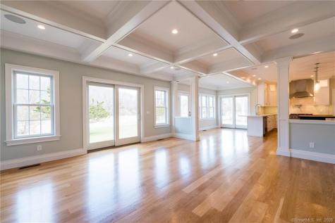 41 Shawandassee Road Waterford CT 06385