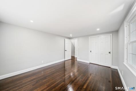 38 Roberts Lane West Hartford CT 06107
