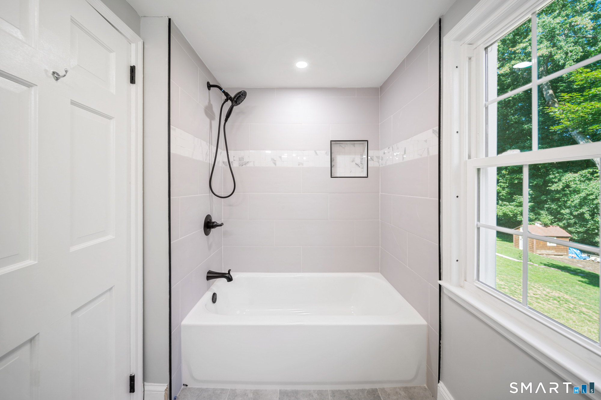 38 Roberts Lane West Hartford CT 06107
