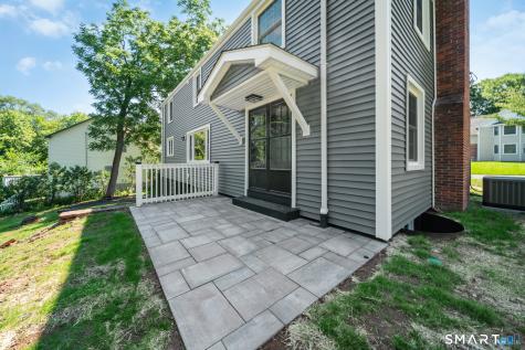 38 Roberts Lane West Hartford CT 06107