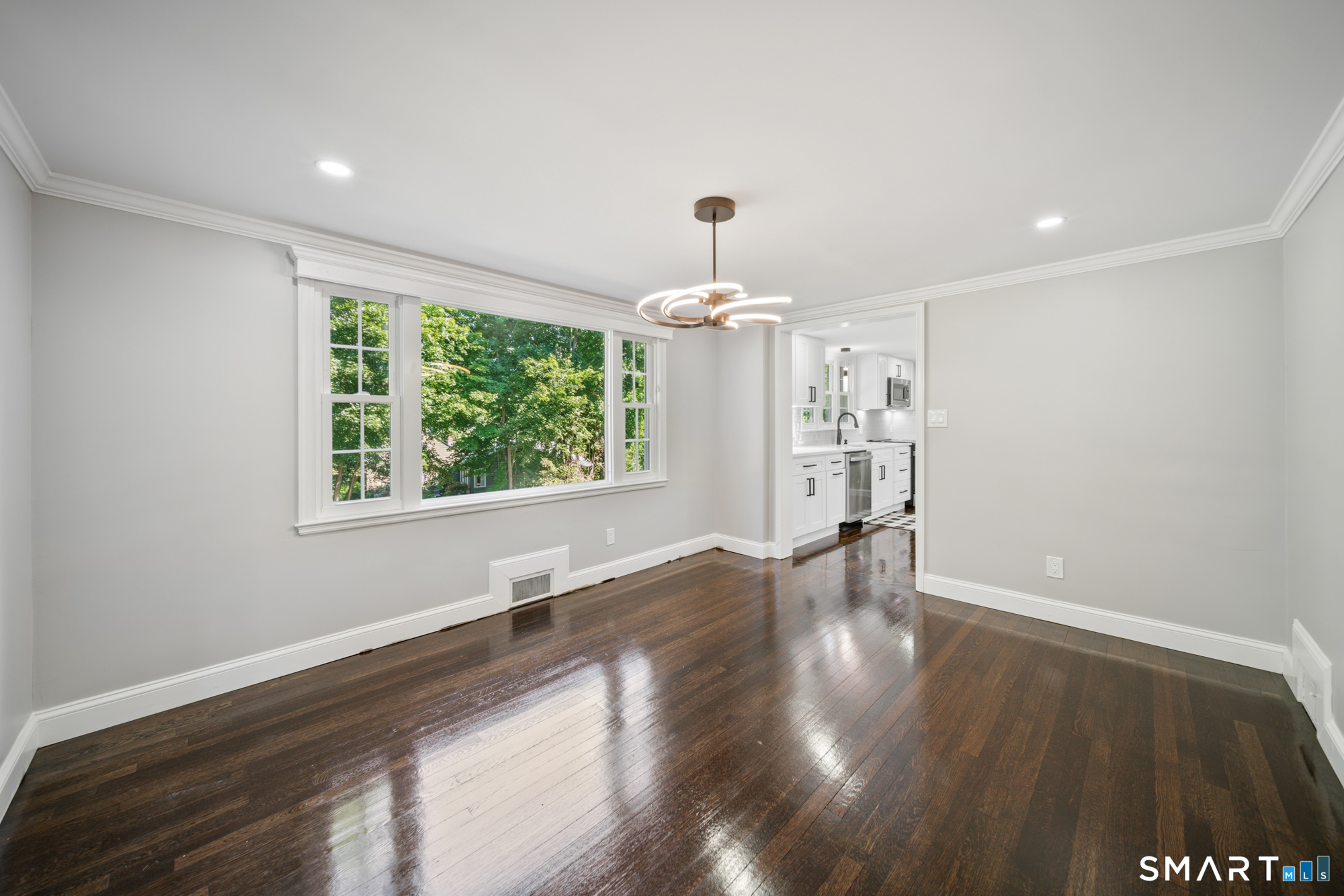 38 Roberts Lane West Hartford CT 06107