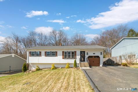 185 Bluebird Drive Naugatuck CT 06770