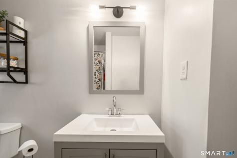 185 Bluebird Drive Naugatuck CT 06770