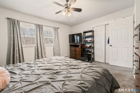 185 Bluebird Drive Naugatuck CT 06770