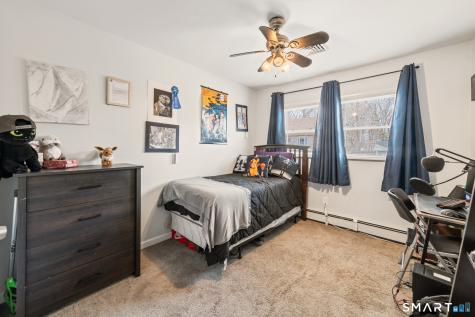 185 Bluebird Drive Naugatuck CT 06770