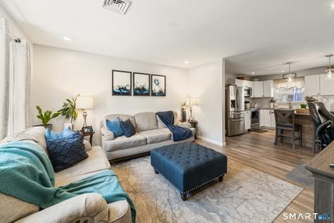 185 Bluebird Drive Naugatuck CT 06770
