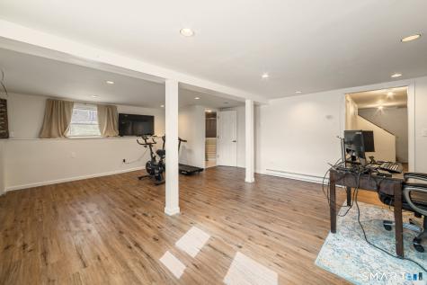 185 Bluebird Drive Naugatuck CT 06770
