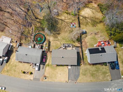185 Bluebird Drive Naugatuck CT 06770