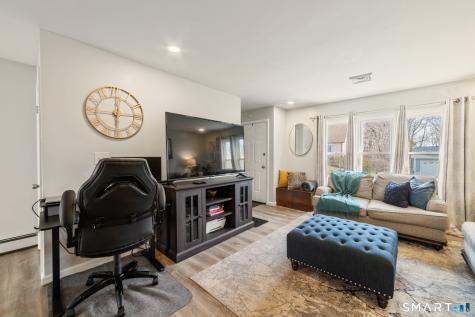 185 Bluebird Drive Naugatuck CT 06770