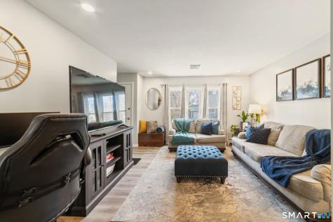 185 Bluebird Drive Naugatuck CT 06770