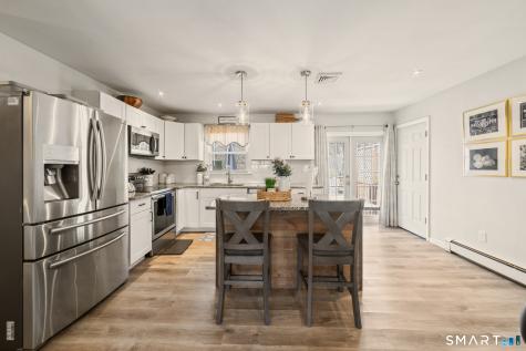 185 Bluebird Drive Naugatuck CT 06770