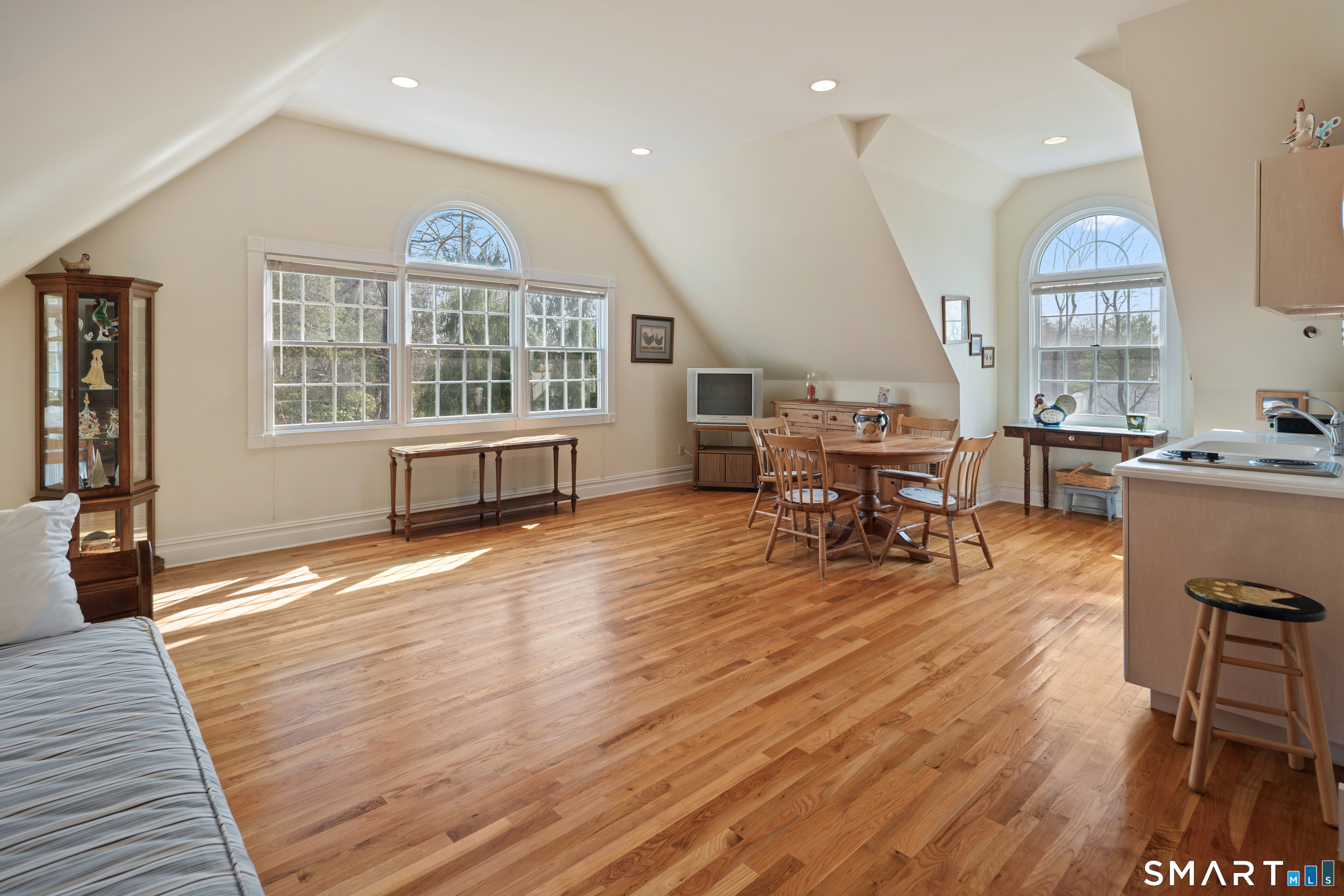 42 Dogwood Lane Stamford CT 06903