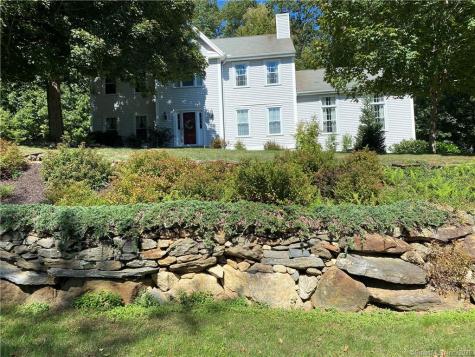11 Timberlake Court Torrington CT 06790