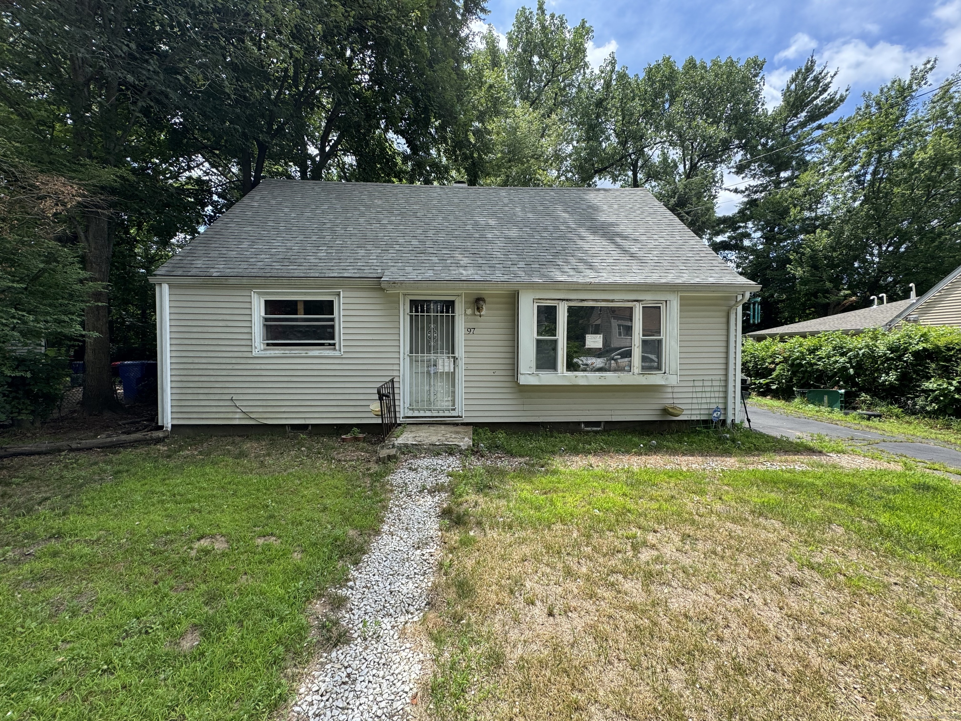 97 East Burnham Street Bloomfield CT 06002