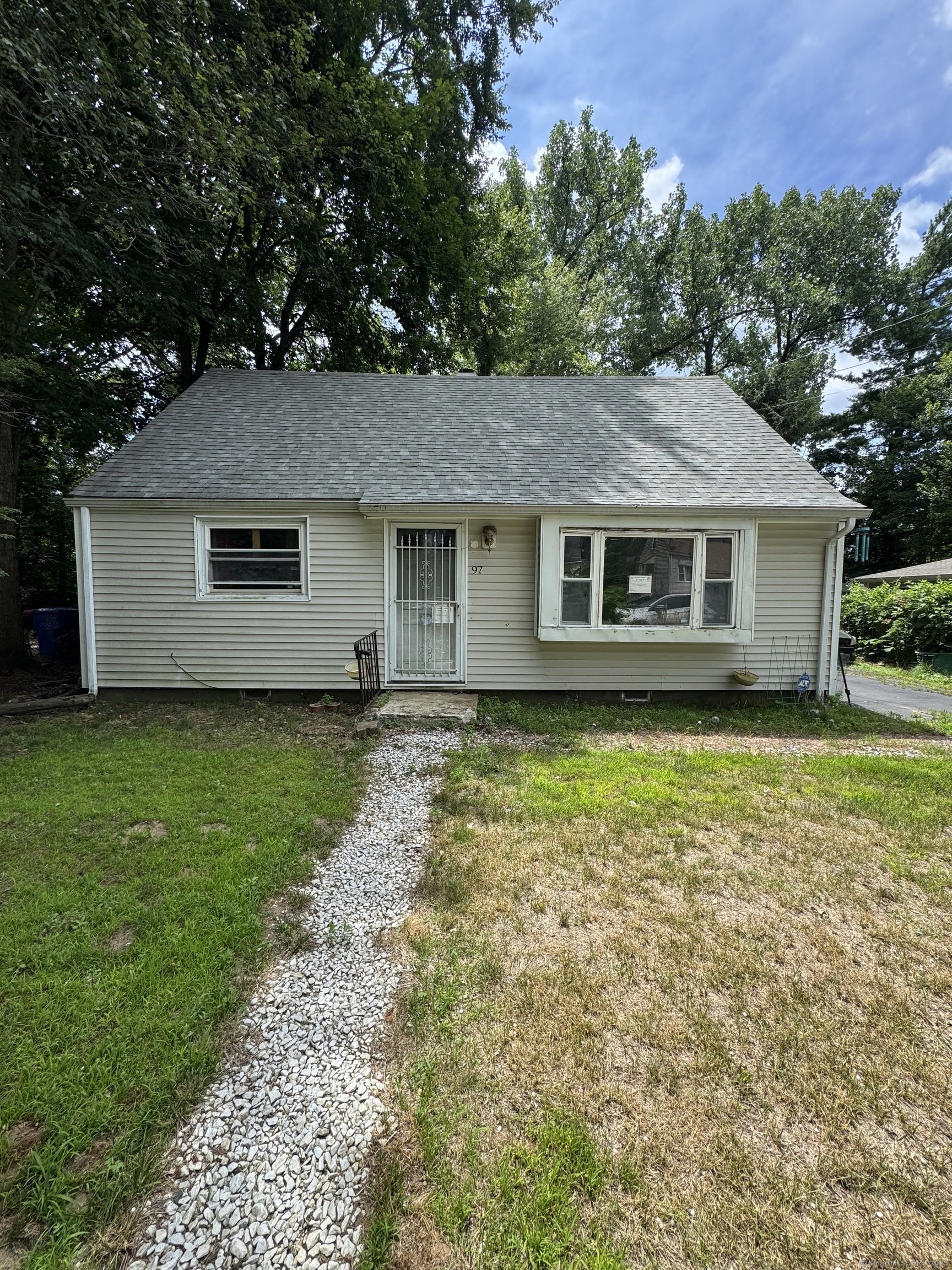 97 East Burnham Street Bloomfield CT 06002