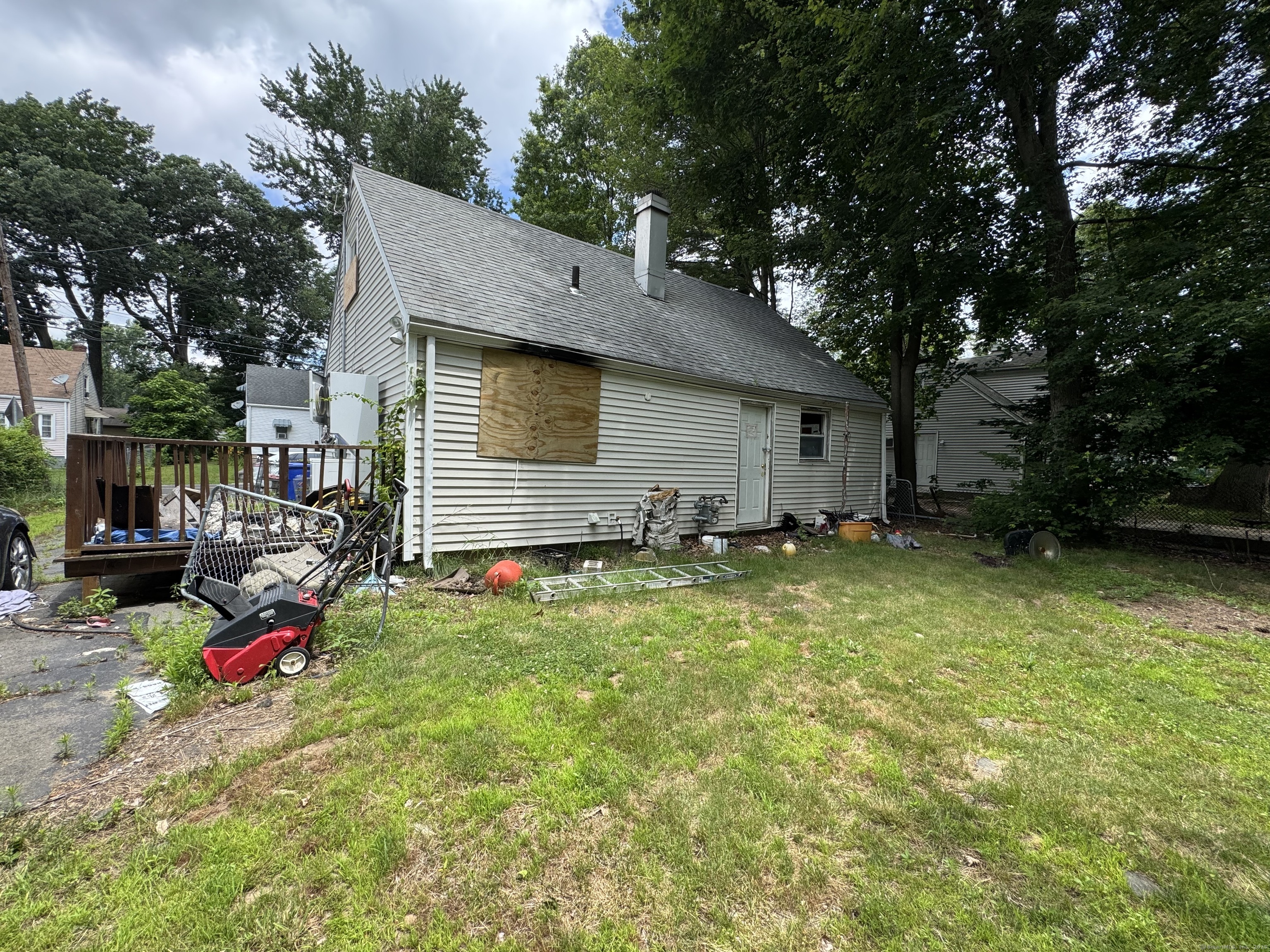 97 East Burnham Street Bloomfield CT 06002