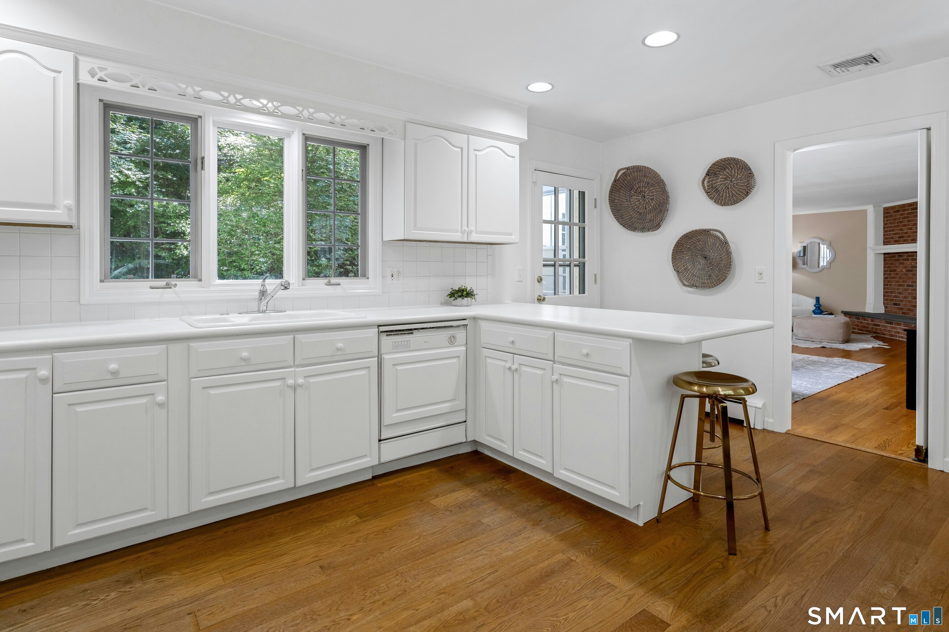 2 Pheasant Run Road Wilton CT 06897
