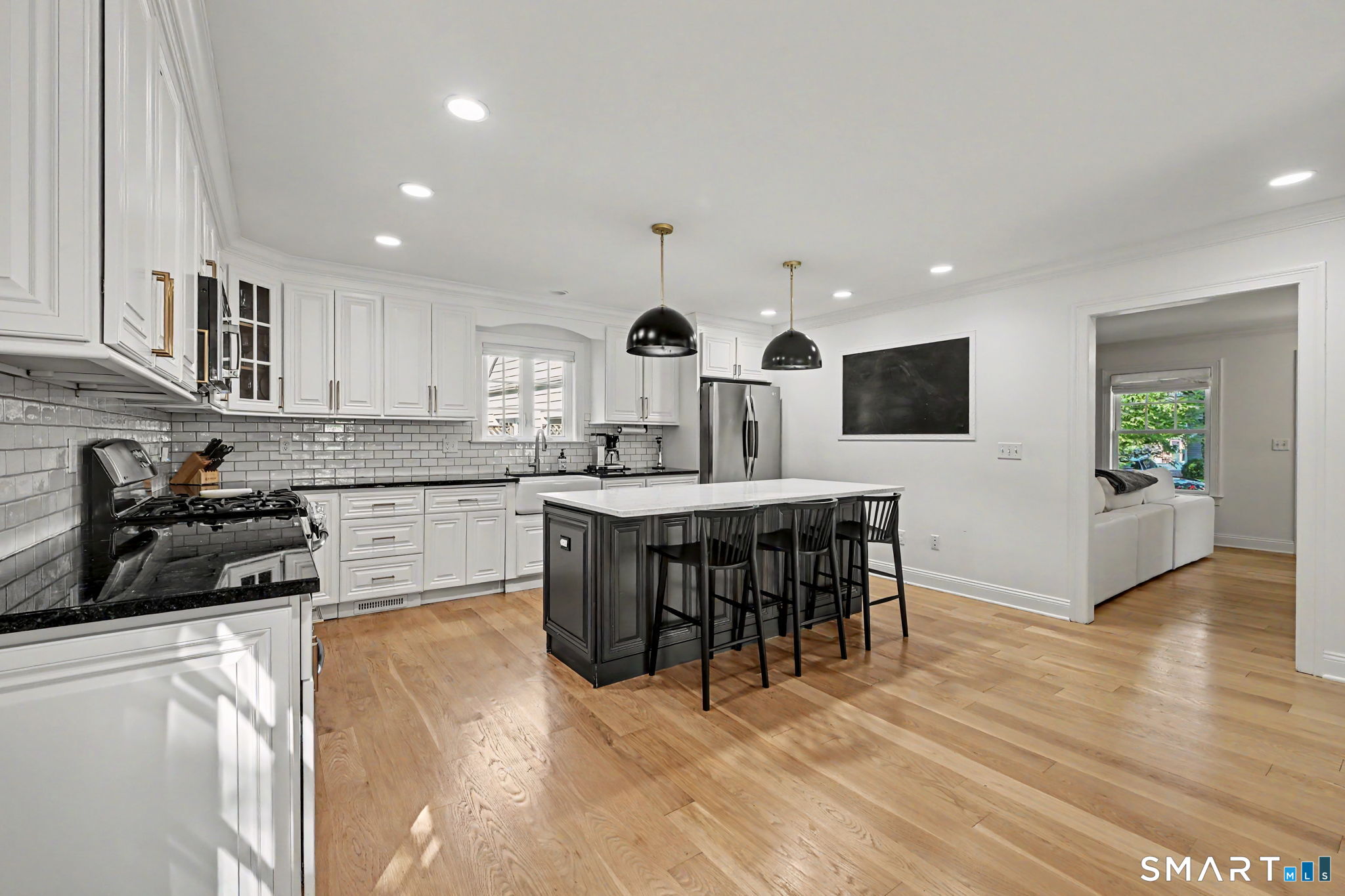 16 Dale Drive Greenwich CT 06831