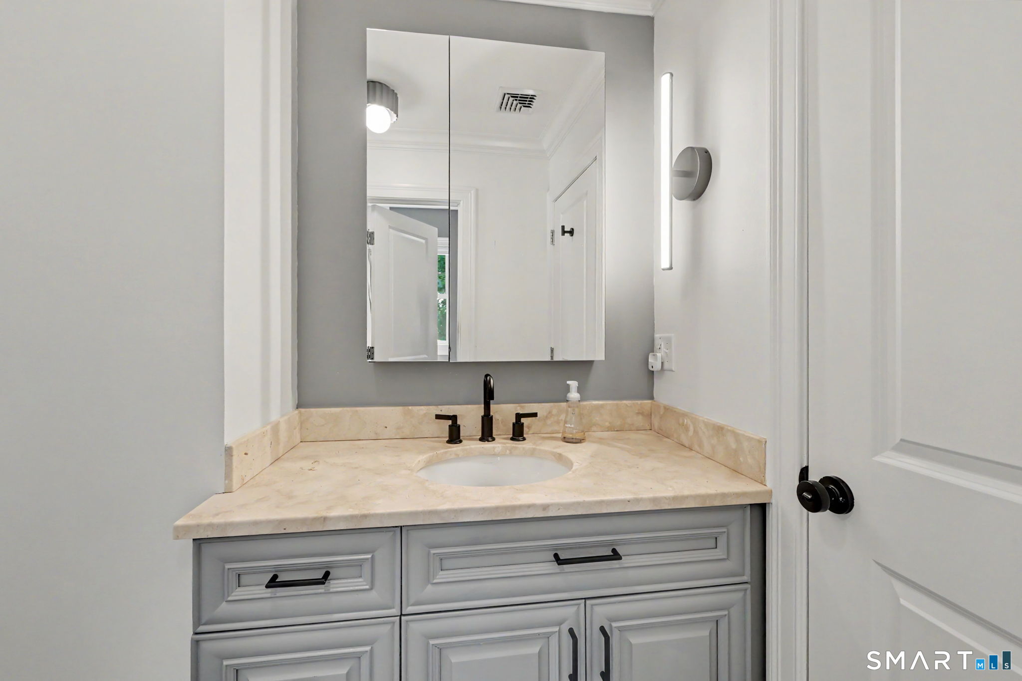 16 Dale Drive Greenwich CT 06831