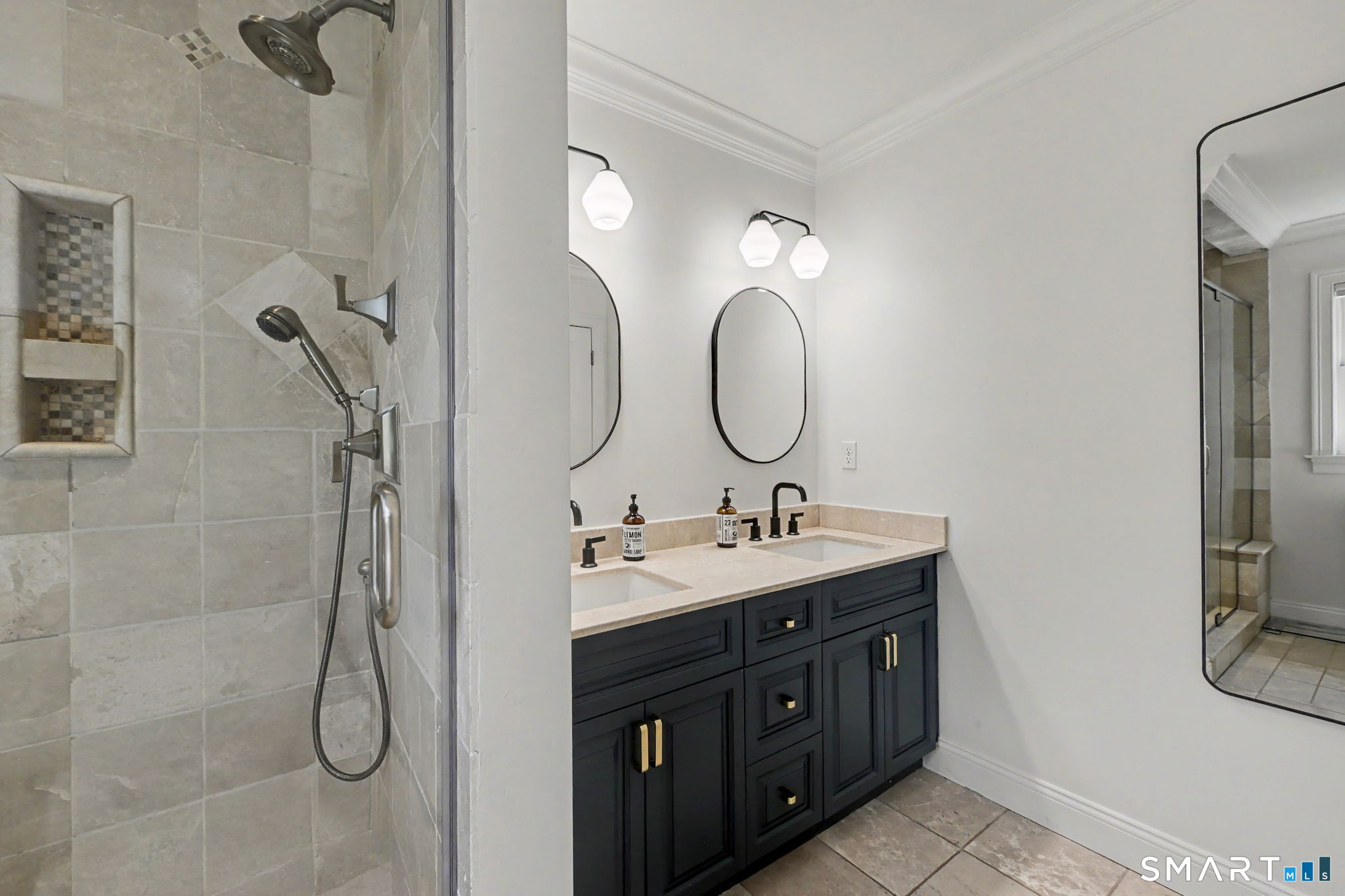 16 Dale Drive Greenwich CT 06831