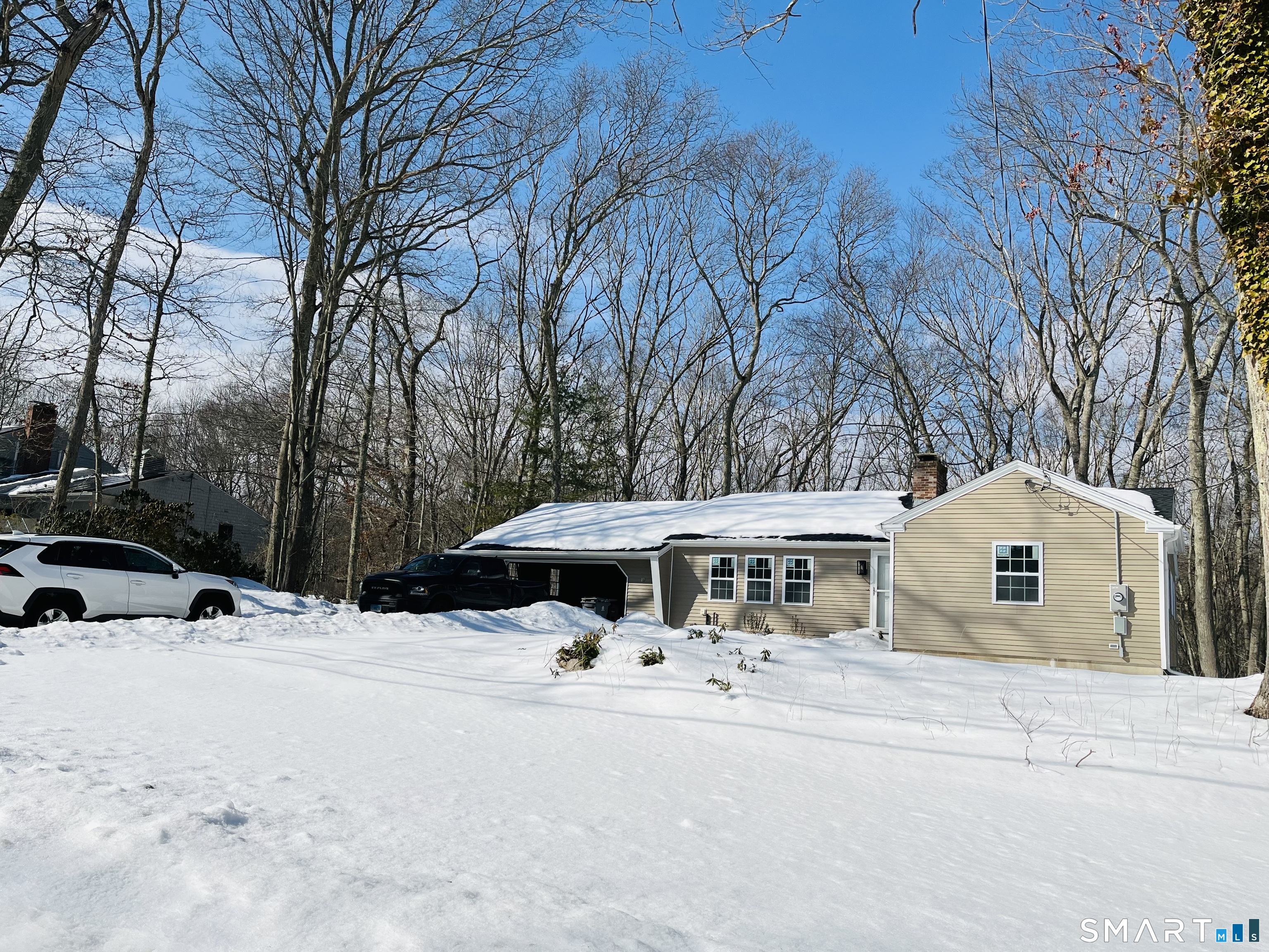 19 Sapia Drive East Lyme CT 06357