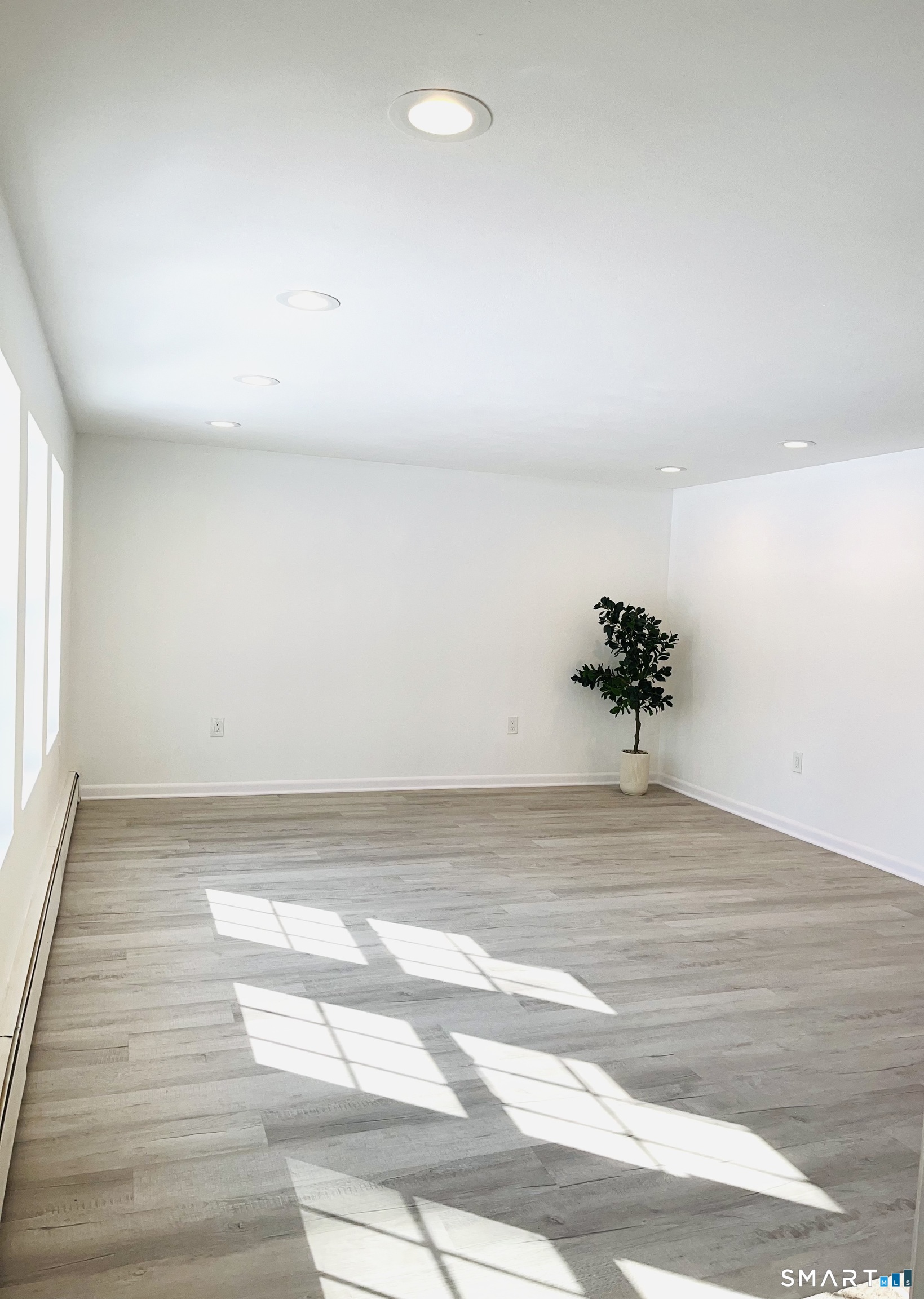 19 Sapia Drive East Lyme CT 06357