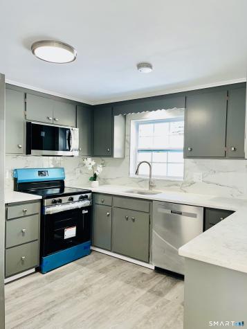 19 Sapia Drive East Lyme CT 06357