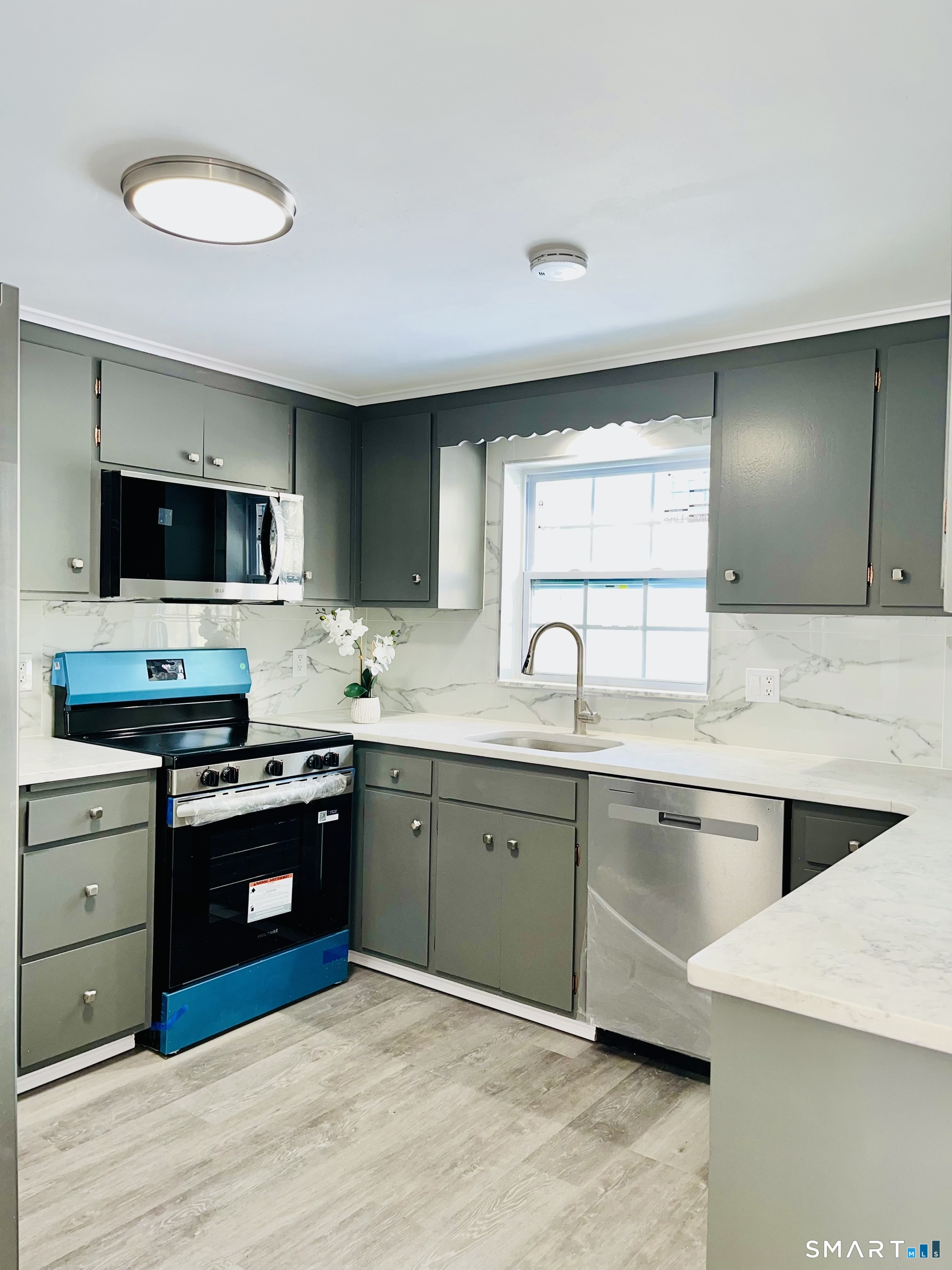 19 Sapia Drive East Lyme CT 06357