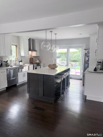248 Broadbridge Road Bridgeport CT 06610
