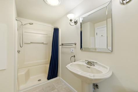 172 Oakland Street Bristol CT 06010