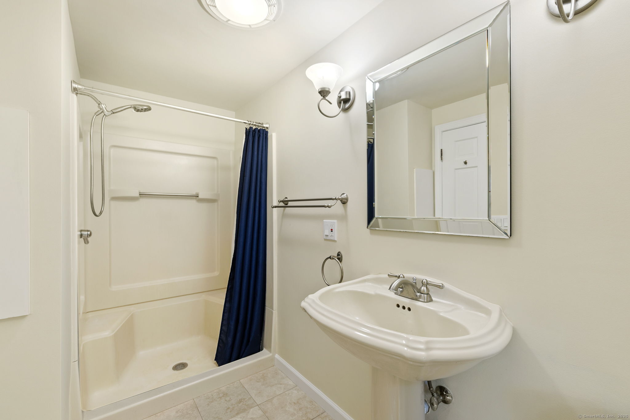 172 Oakland Street Bristol CT 06010