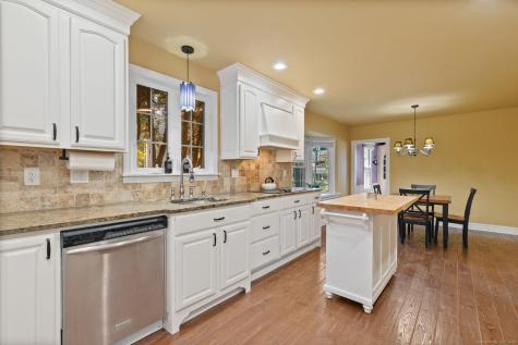 172 Oakland Street Bristol CT 06010