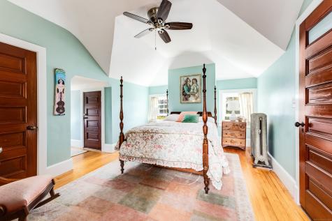 27 Church Street Groton CT 06340