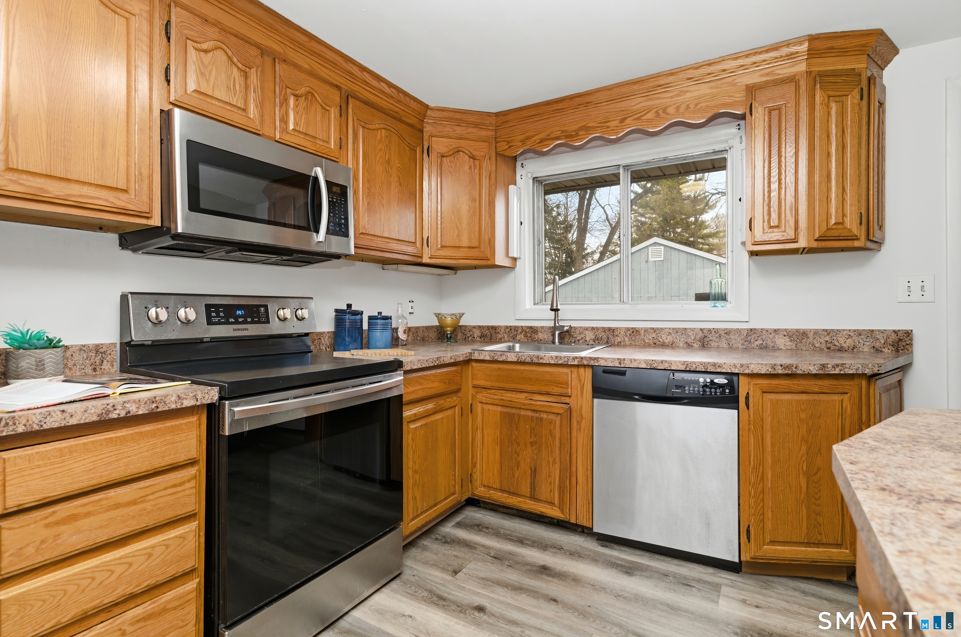 140 Cottage Grove Road Bloomfield CT 06002